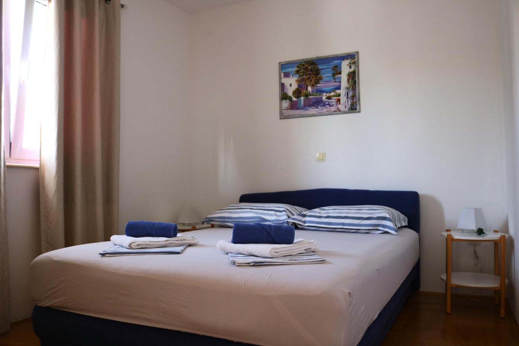 Andrea Apartments Trogir Exterior photo